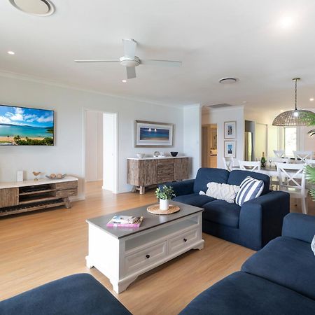 Lagoon Beachfront Lodge 202 On Hamilton Island By Hamorent Kültér fotó